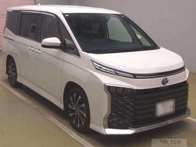 2023 Toyota Voxy