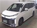 2022 Toyota Voxy
