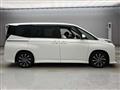 2022 Toyota Voxy