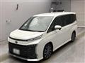 2022 Toyota Voxy