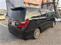 2013 Toyota Alphard G