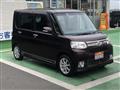 2011 Daihatsu Tanto
