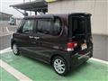 2011 Daihatsu Tanto