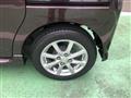 2011 Daihatsu Tanto