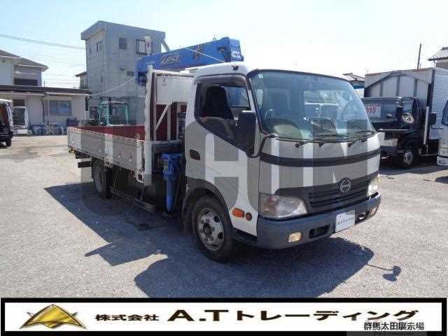 2009 Hino Dutro