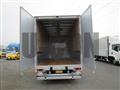 2025 Mitsubishi Fuso Canter