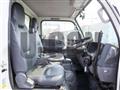 2020 Isuzu Elf Truck