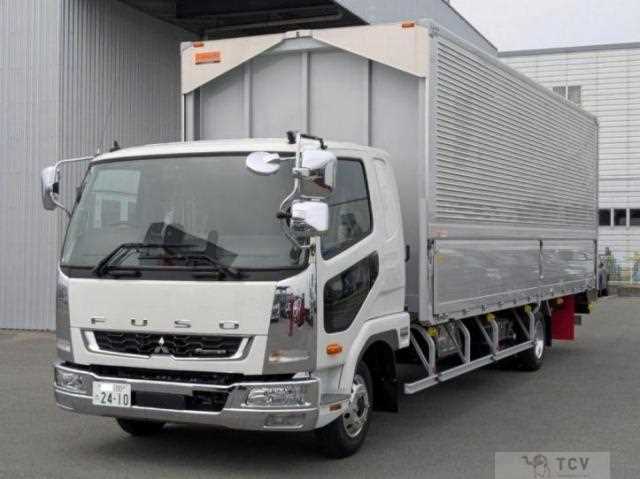 2025 Mitsubishi Fuso Fighter