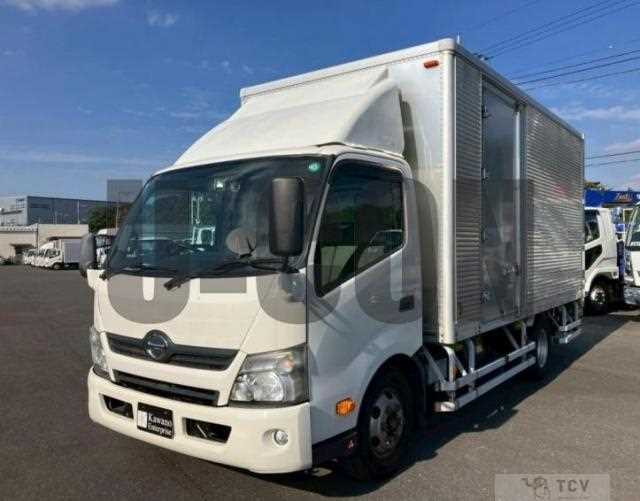 2012 Hino Dutro