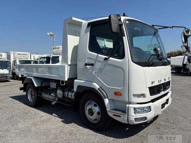 2025 Mitsubishi Fuso Fighter