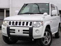 2009 Mitsubishi Pajero Mini
