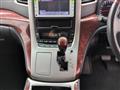2010 Toyota Vellfire