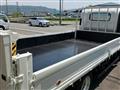 2011 Isuzu Elf Truck
