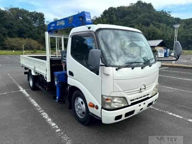2012 Hino Dutro