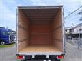 2025 Isuzu Elf Truck
