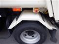 2016 Isuzu Elf Truck