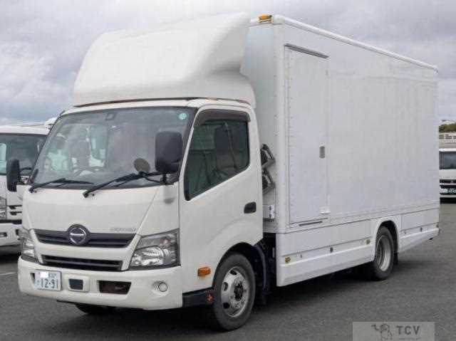 2018 Hino Dutro