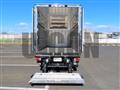 2022 Isuzu Elf Truck