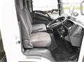2020 Isuzu Elf Truck