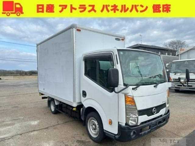 2011 Nissan Atlas