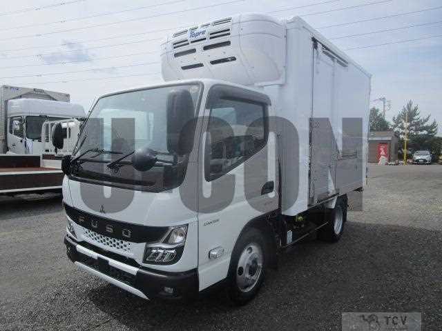 2025 Mitsubishi Fuso Canter