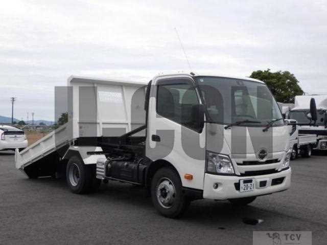 2025 Hino Dutro
