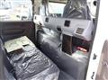 2025 Mitsubishi Fuso Canter