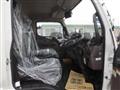 2025 Mitsubishi Fuso Canter
