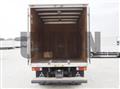 2015 Mitsubishi Fuso Canter