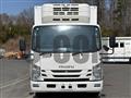2016 Isuzu Elf Truck