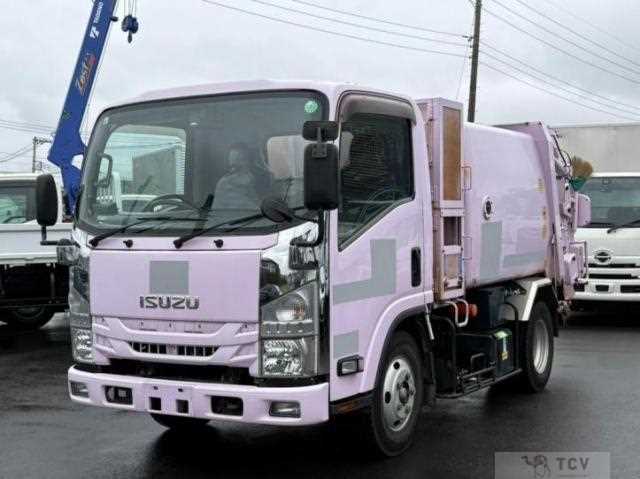 2017 Isuzu Elf Truck