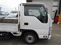 2016 Isuzu Elf Truck