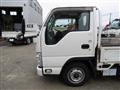 2016 Isuzu Elf Truck