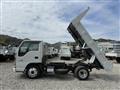 2004 Isuzu Elf Truck