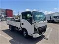 2025 Isuzu Elf Truck