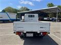 2025 Isuzu Elf Truck