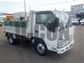 2014 Isuzu Elf Truck