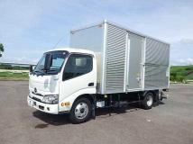 2022 Hino Dutro