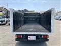 2019 Isuzu Elf Truck