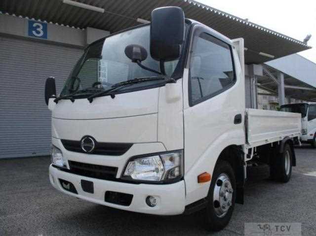 2017 Hino Dutro
