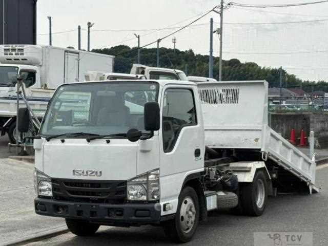 2016 Isuzu Elf Truck