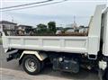 2016 Isuzu Elf Truck
