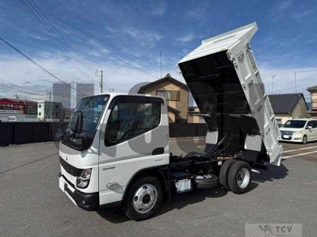 2025 Mitsubishi Fuso Canter
