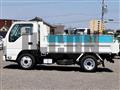 2016 Isuzu Elf Truck
