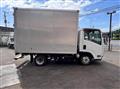 2020 Isuzu Elf Truck