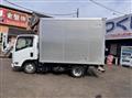 2020 Isuzu Elf Truck
