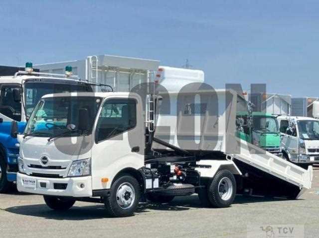 2026 Hino Dutro