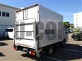2020 Isuzu Elf Truck