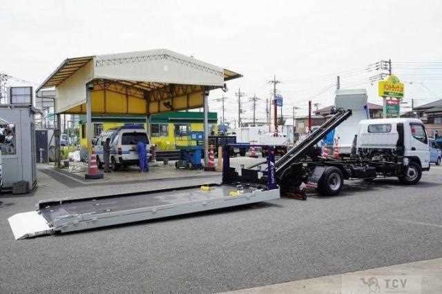 2024 Mitsubishi Fuso Canter