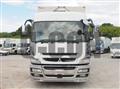 2016 Mitsubishi Fuso Super Great